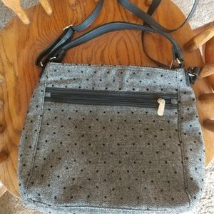 Thirty one cross body purse